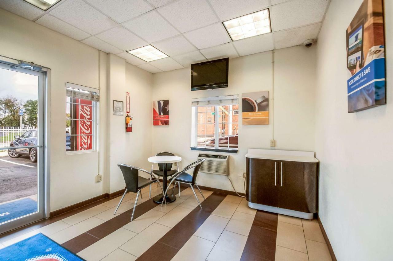 Motel 6-Washington, Dc - Convention Center מראה חיצוני תמונה